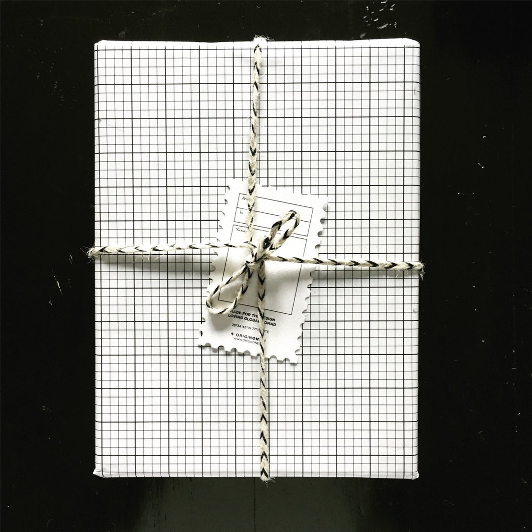 Grid Wrapping Paper Set